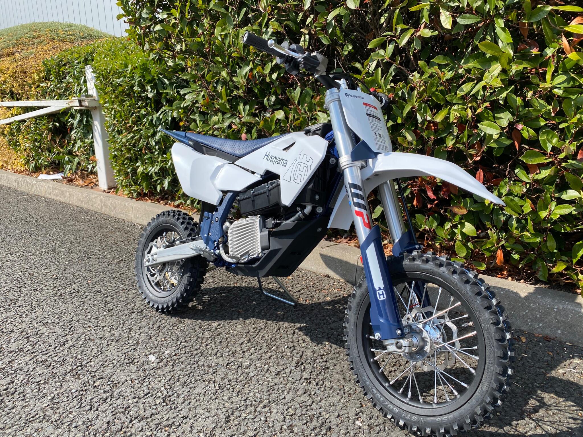 Husqvarna EE 5